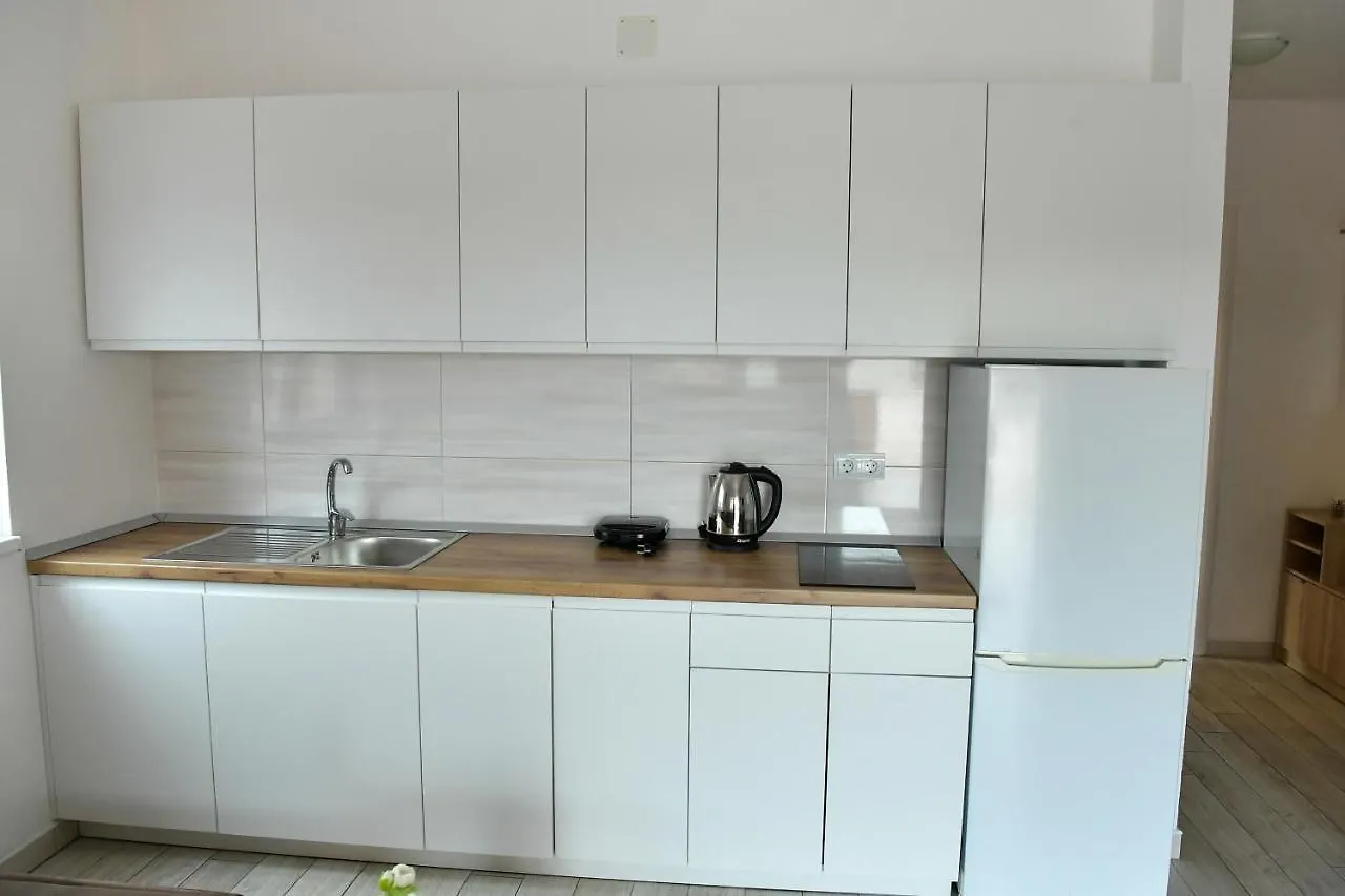 Apartments Villa Lucky Vir