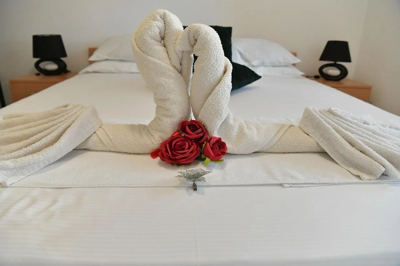 Apartments Villa Lucky Vir