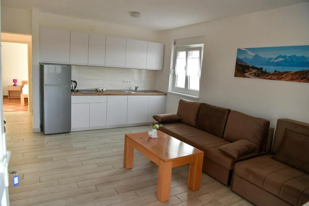 Apartments Villa Lucky Vir